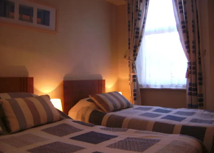 Dolphin Guesthouse
